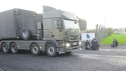 Nukewatch Uk A Trident Nuclear Warhead Convoy Left Awe Facebook